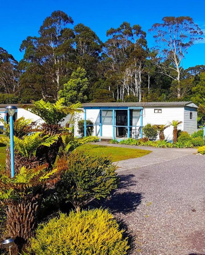 Strahan Retreat Holiday Park 外观 照片
