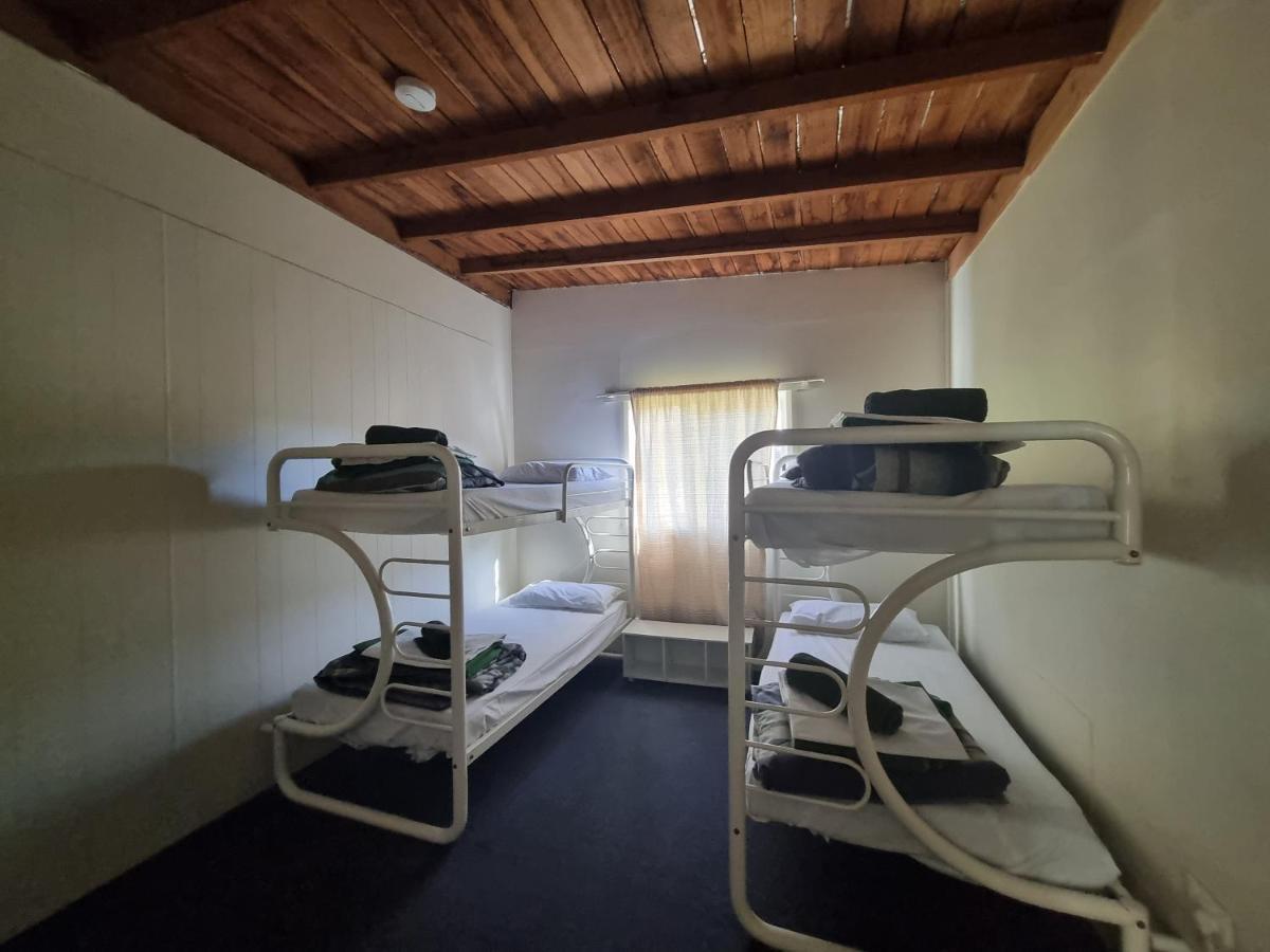 Strahan Retreat Holiday Park 外观 照片