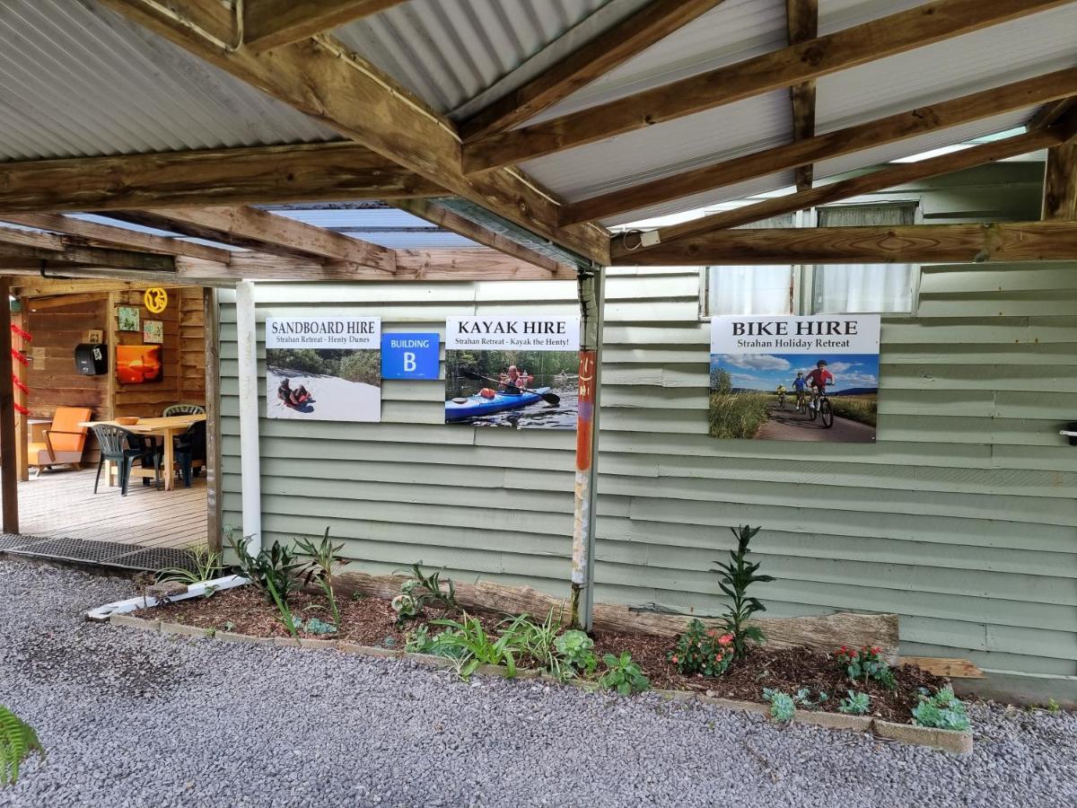 Strahan Retreat Holiday Park 外观 照片