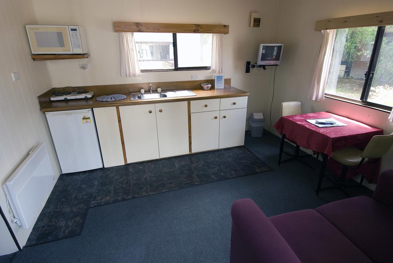 Strahan Retreat Holiday Park 外观 照片