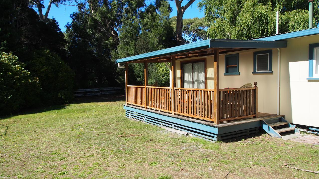 Strahan Retreat Holiday Park 外观 照片
